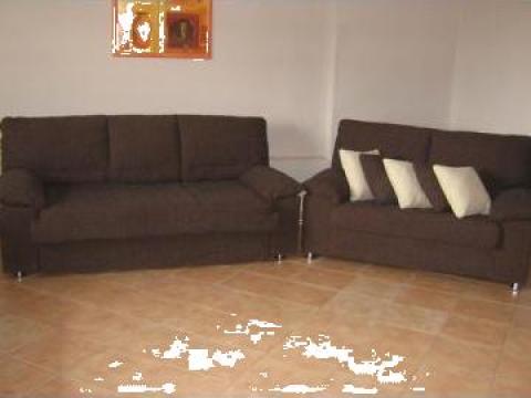 Canapea extensibila si o canapea fixa Garnitura Luxen de la Tapi Cro