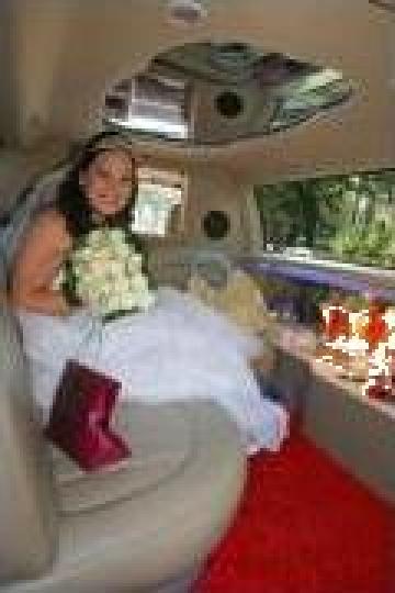 Inchiriere limuzine pentru nunti