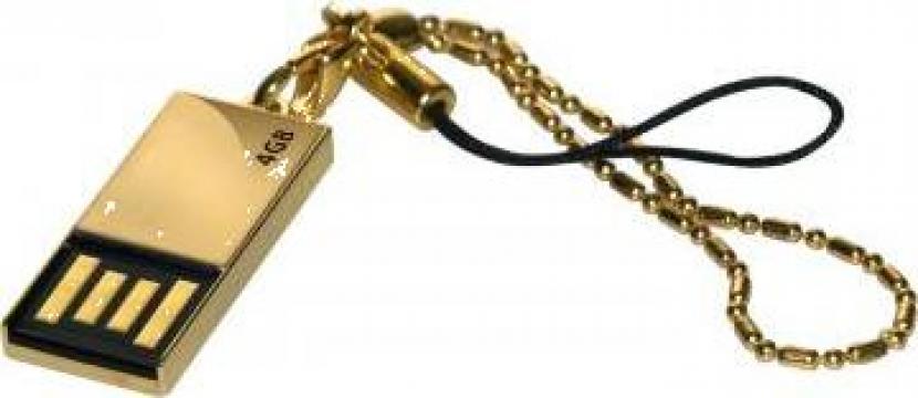 Stick USB innobilat cu aur de 24 karate de la Heraldic Lounge Srl