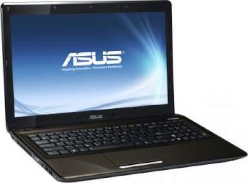 Laptop Asus cu procesor Intel Pentium Dual Core P6100