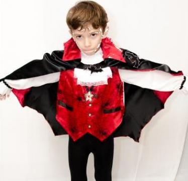 Costum vampir baieti 527 de la Sabine Decor Shop Srl-d