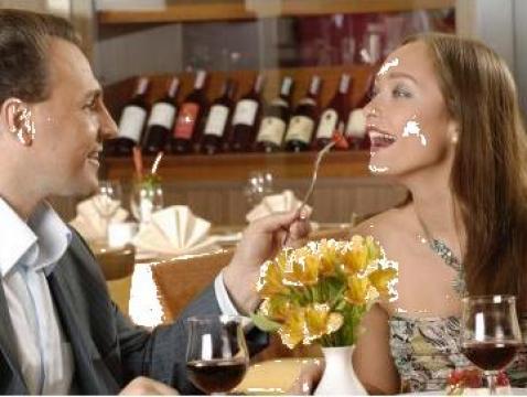 Servicii organizare cina romantica in elicopter Heli dining