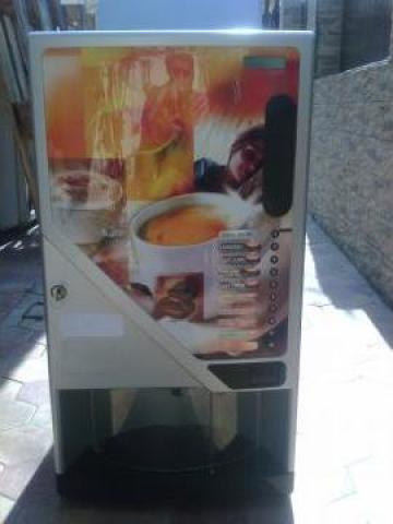 Automat vending Rheavendors Expresso XM de la Optimus Coffee System