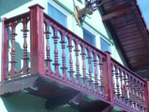 Scari, balustrade, mobilier lemn masiv de la Opred Construct Srl