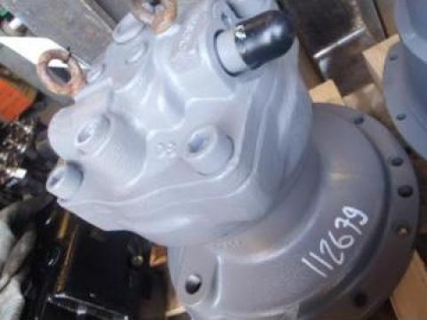 Motor hidraulic Kawasaki - M2X210CAB-10A-56/270 de la Nenial Service & Consulting