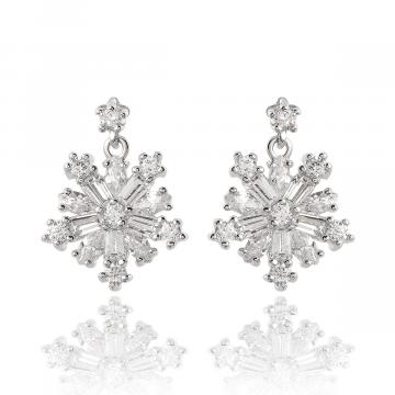 Cercei Crystal Snowflake de la Luxury Concepts Srl