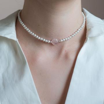 Colier perle si cuart roz, Love Yourself de la Raw Jewellery Srl