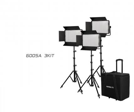 Kit 3 lampi video LED NanLite 600SA cu stativ si geanta
