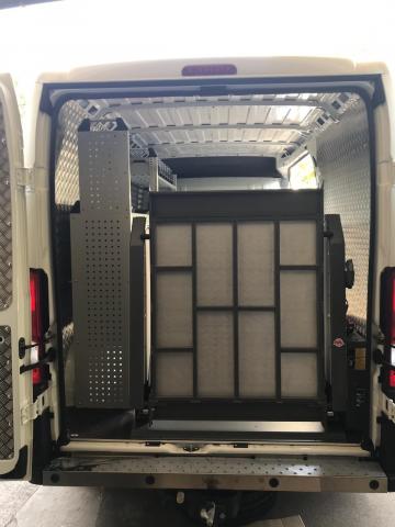Oblon hidraulic lift pentru dube furgon 500 kg BBC de la Modul-Stor Hungary Kft.