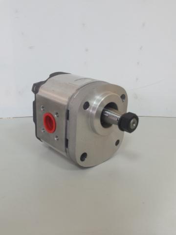 Pompa hidraulica 0510515333 pentru Deutz de la SC MHP-Store SRL