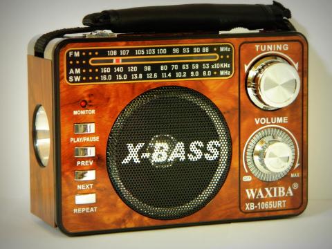 Radio Waxiba XB-1065URT de la Preturi Rezonabile