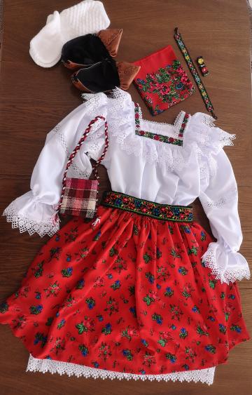 Costum popular femei de Maramures de la Tomsa Irina Persoana Fizica Autorizata