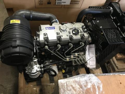 Motor Perkins 404A-22 nou de la Engine Parts Center Srl