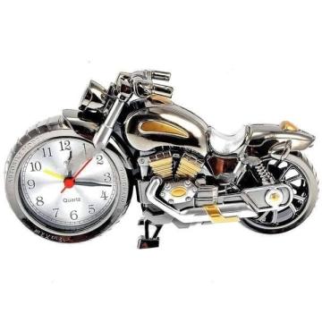 Ceas de masa vintage cu alarma, in forma de motocicleta de la Www.oferteshop.ro - Cadouri Online