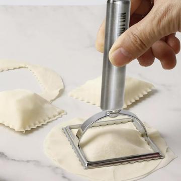 Decupator aluat pentru ravioli, patrat, inox 15x7 cm, Quttin