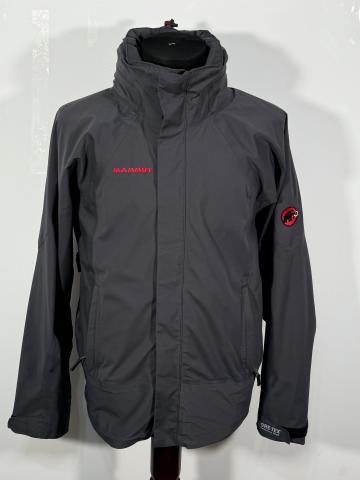 Geaca Mammut Goretex marimea S dama