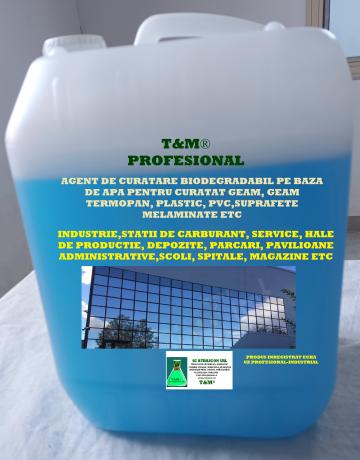 Detergent geam institutional, industrial T&M Profesional de la Atrascon Srl
