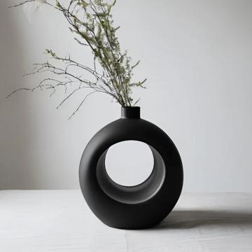 Vaza cu design modern Occhiello de la Speedbox SRL