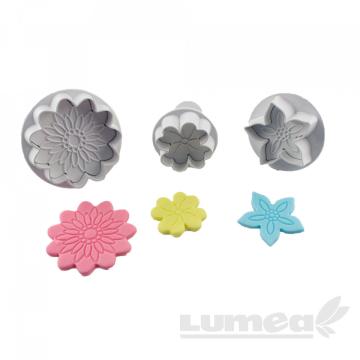 Set decupatoare flori, 3 buc. - Lumea