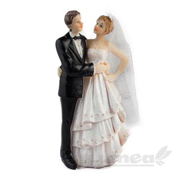 Figurine Mire si mireasa de la Lumea Basmelor International Srl