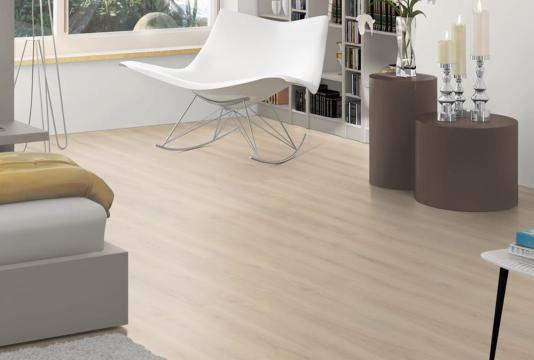 Parchet laminat Egger EPL095 Stejar Brooklyn alb 8 mm de la Visaria Design Srl.