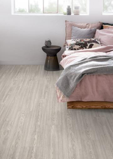 Parchet laminat Egger EL2063 Stejar Soria gri deschis 8 mm de la Visaria Design Srl.