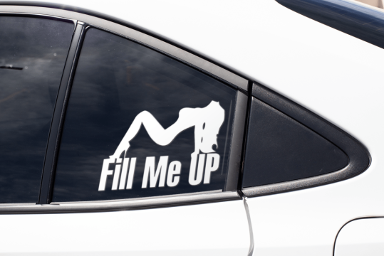 Sticker auto - Fill me up de la Elvis Fit Enterprises Srl