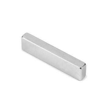 Magnet neodim bloc 40 x 10 x 5 mm de la Magneo Smart