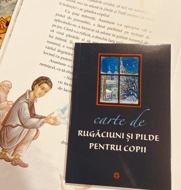 Carte de rugaciuni si pilde pentru copii