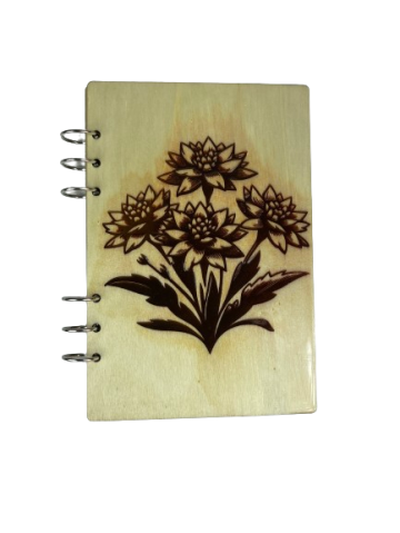 Agenda din lemn de plop cu gravura deosebita