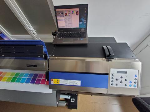 Plotter Roland XR640 de la Xertip Srl