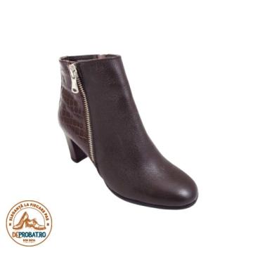 Botine din piele lac cu toc de 7 cm de la Deprobat.ro