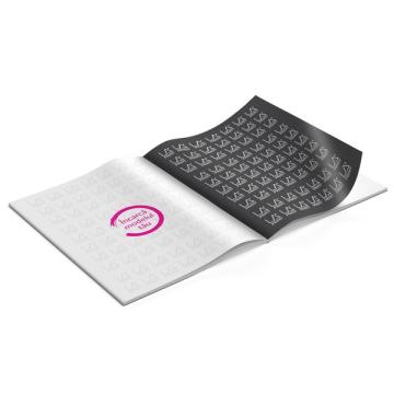 Brosura A4 capsata, coperta 300g/mp, 8 pagini