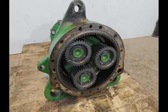 Axa spate stanga John Deere 6420 S
