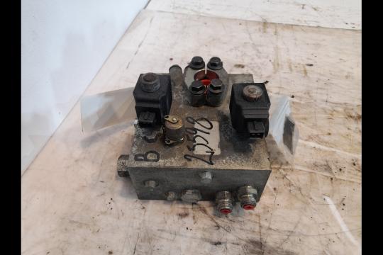 Ventil hidraulic Volvo L90 F (nr. 2)