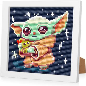 Pictura cu diamante 5D cu rama de lemn 18x18 - Yoda