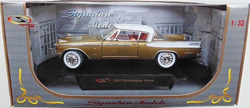 Macheta 1957 Studebaker Golden Hawk, gold, 1:32