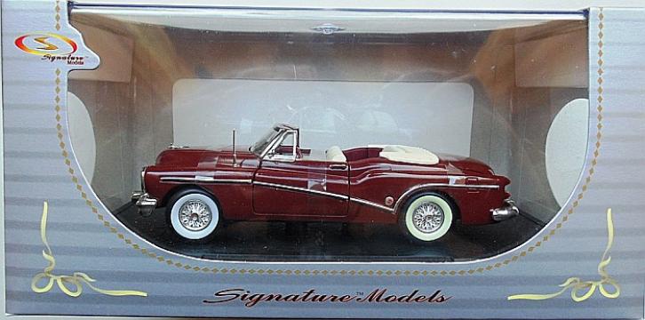 Macheta auto Buick Skylark 1953 visina putreda, scara 1:32