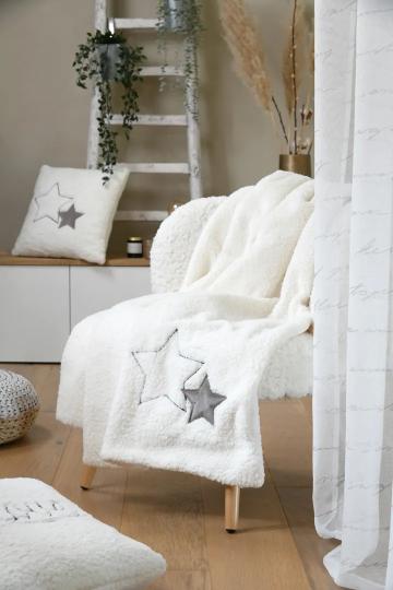 Patura Doureve 130X160 cm, culoare Crem, 100% poliester de la URBANIX SRL