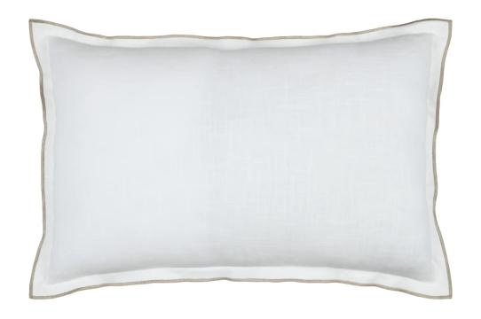 Perna decorativa Helios 40x60 cm, culoare alb, 100% bumbac de la URBANIX SRL